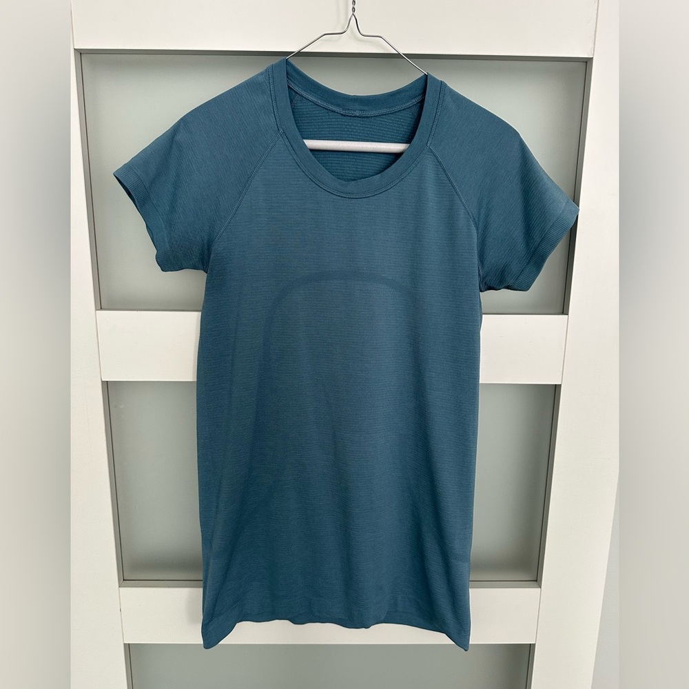Swiftly Tech Short-Sleeve
